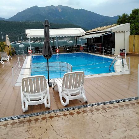Stella 'S Sea Front Apartments Yénion Екстериор снимка