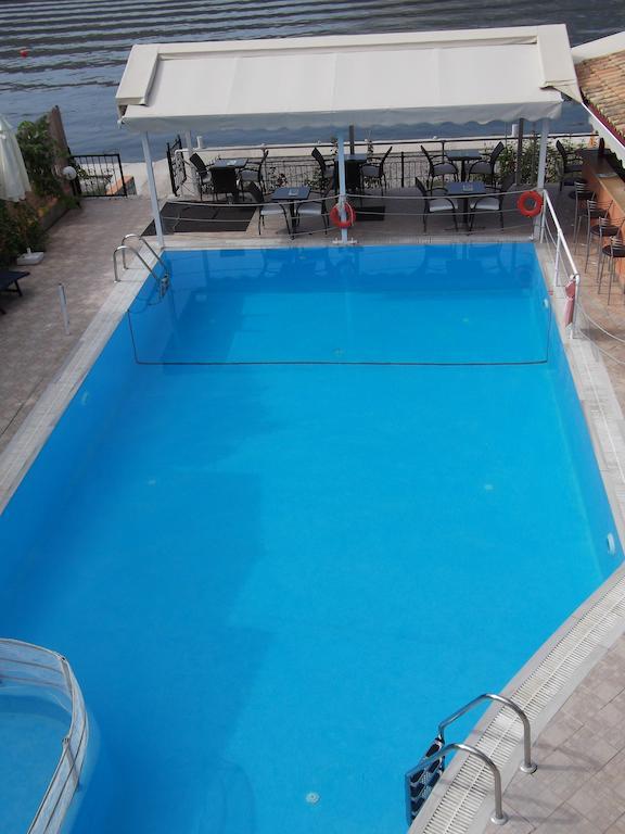 Stella 'S Sea Front Apartments Yénion Екстериор снимка