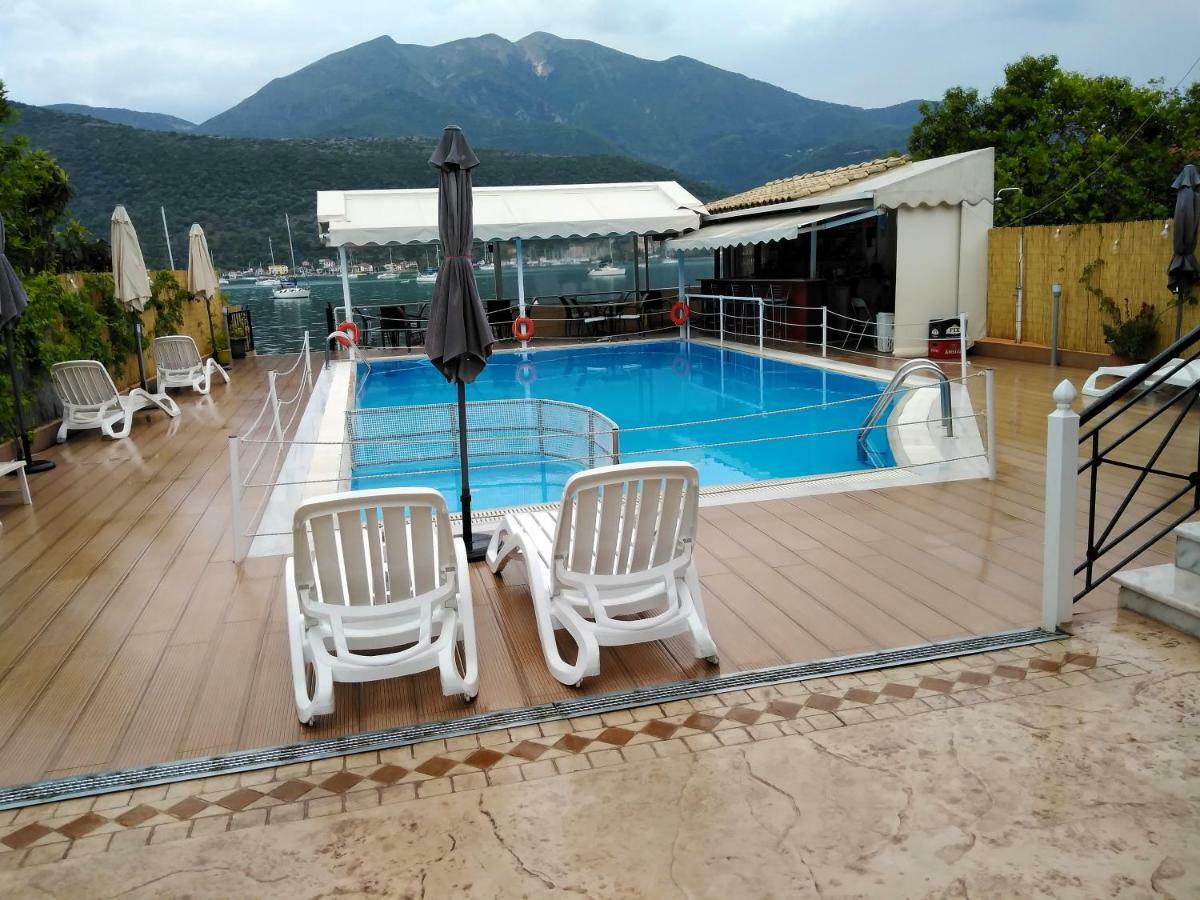 Stella 'S Sea Front Apartments Yénion Екстериор снимка